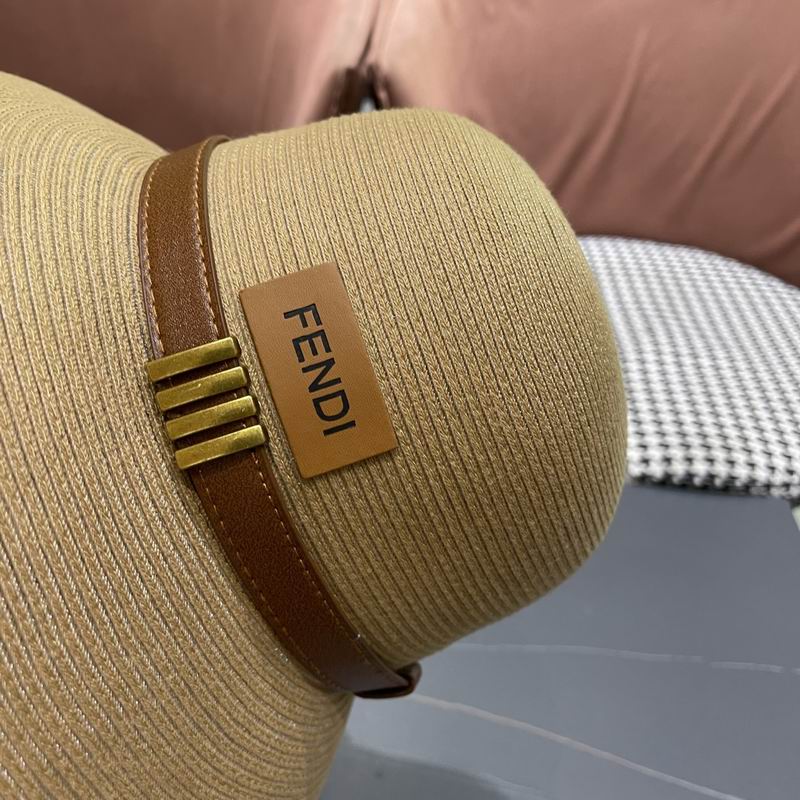 Fendi top hat (276)