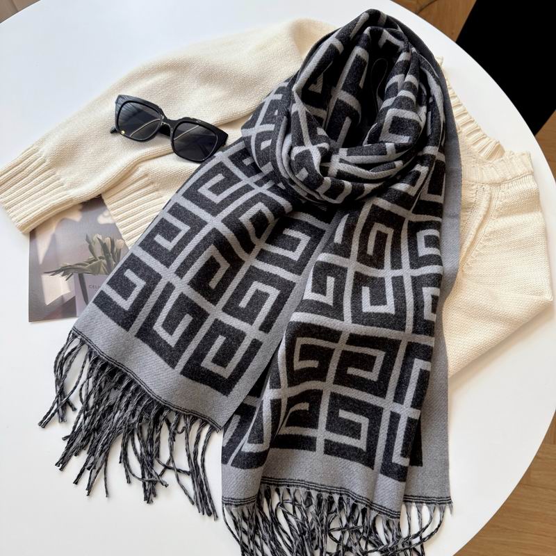 Givenchy scarf 65X180cm E18 (2)