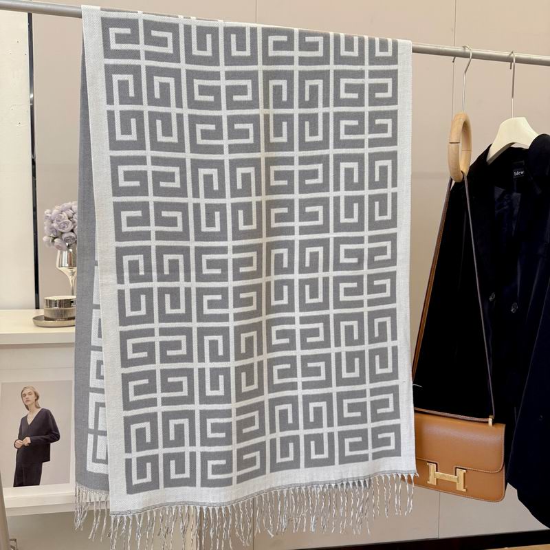 Givenchy scarf 65X180cm E18 (5)