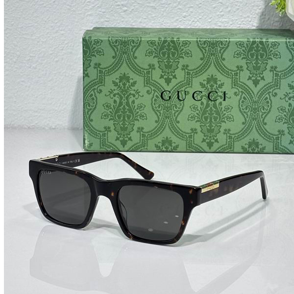 Gucci 0902 c03