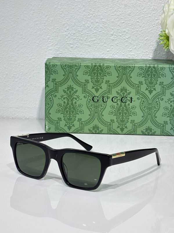 Gucci 0902 c05