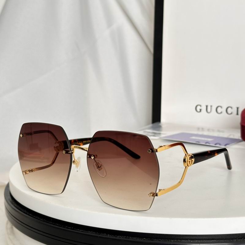 Gucci 090301 e06