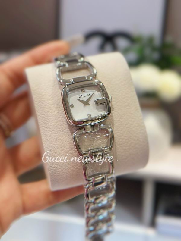 Gucci 24X22.5cm 26 (23)