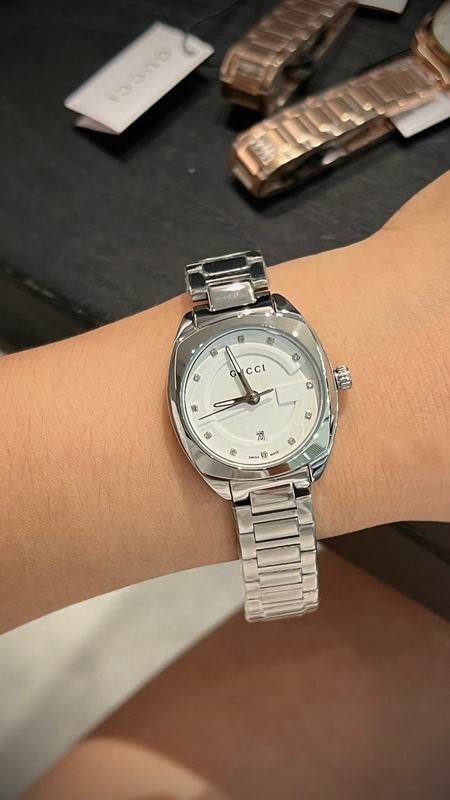 Gucci 28mm 32 (31)