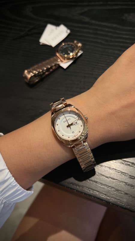 Gucci 28mm 32 (36)