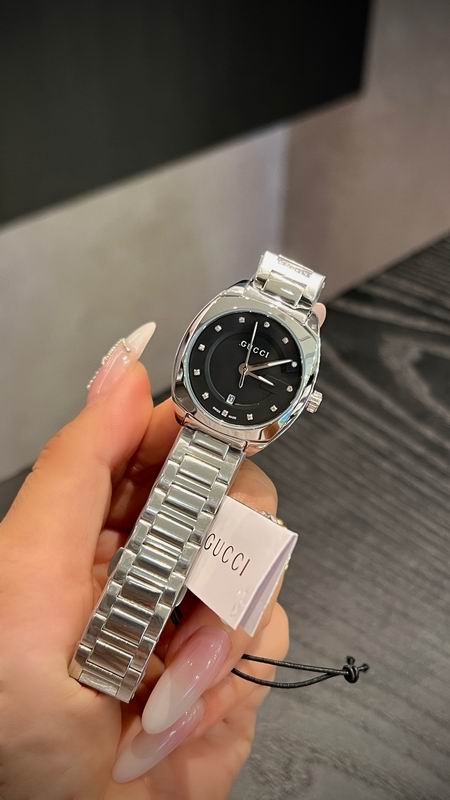 Gucci 28mm 32 (54)