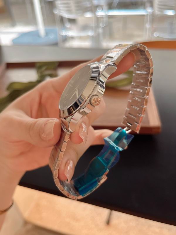 Gucci 29mm 06 (1)