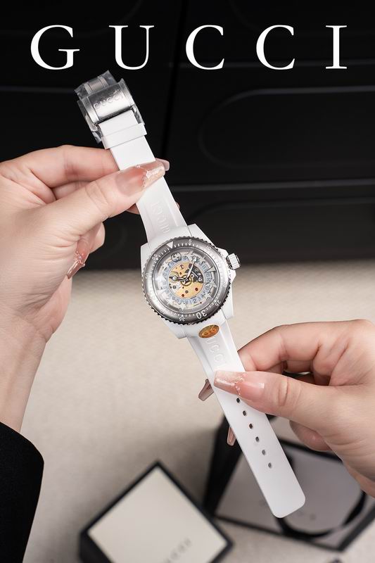 Gucci 40mm 01 (21)