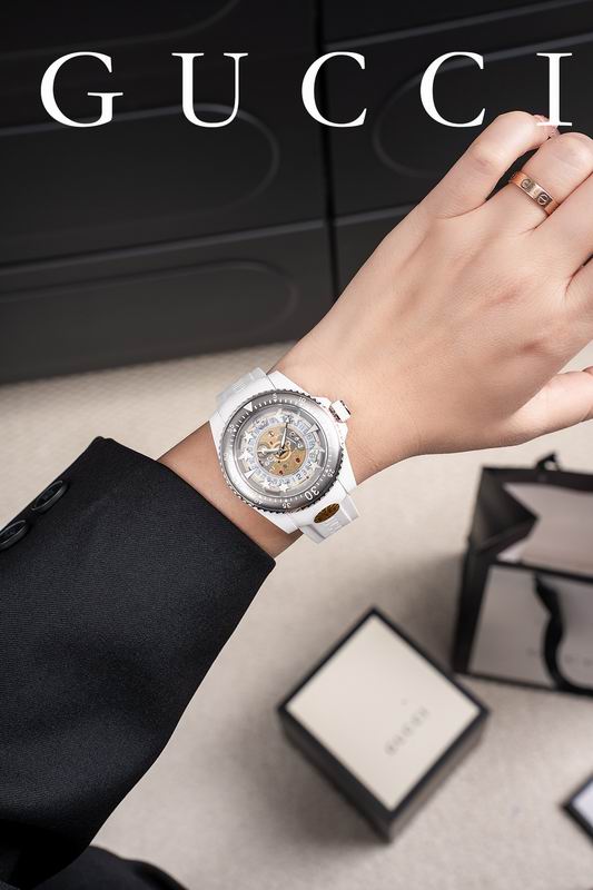Gucci 40mm 01 (23)