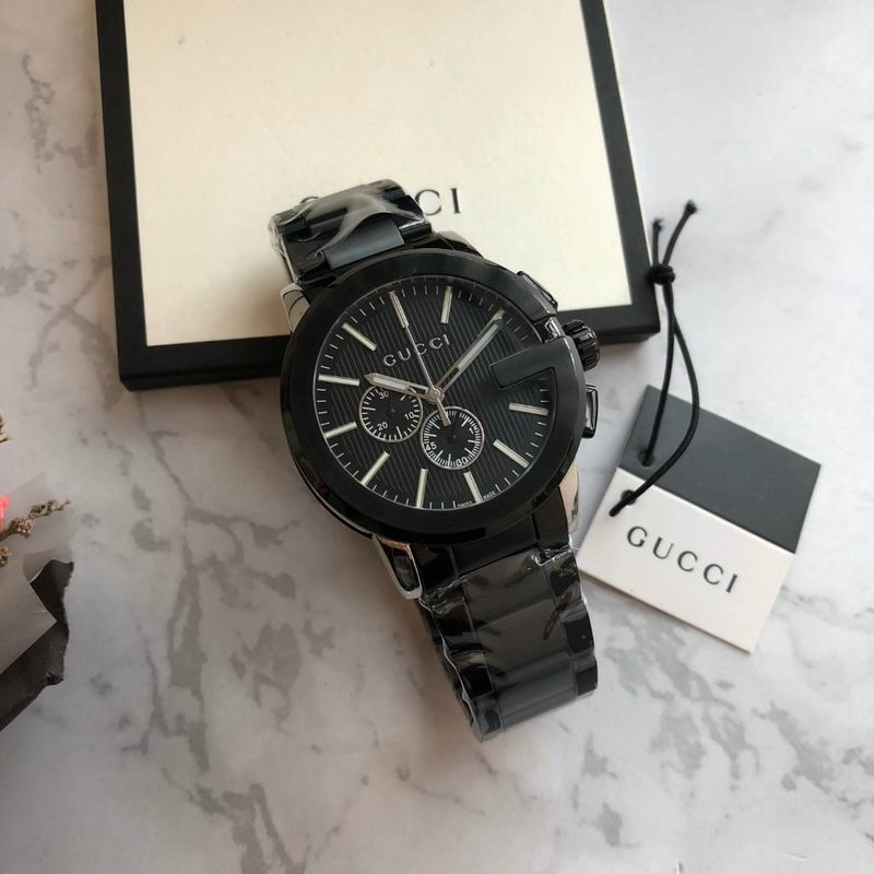 Gucci 44mm 28 (28)