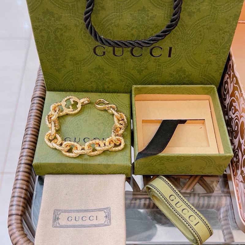 Gucci Bracelet 07yxh101 (7)