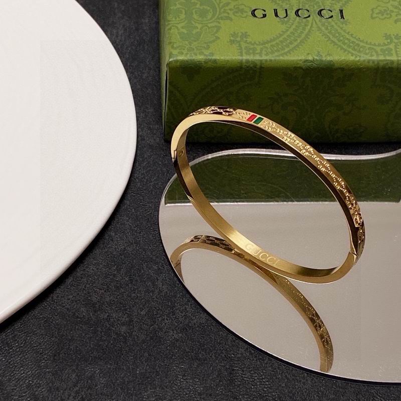 Gucci Bracelet 07yxh117 (9)