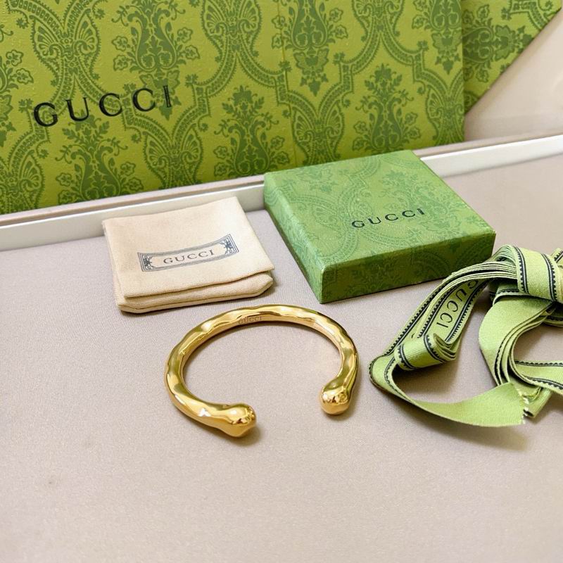 Gucci Bracelet 07yxh118 (7)