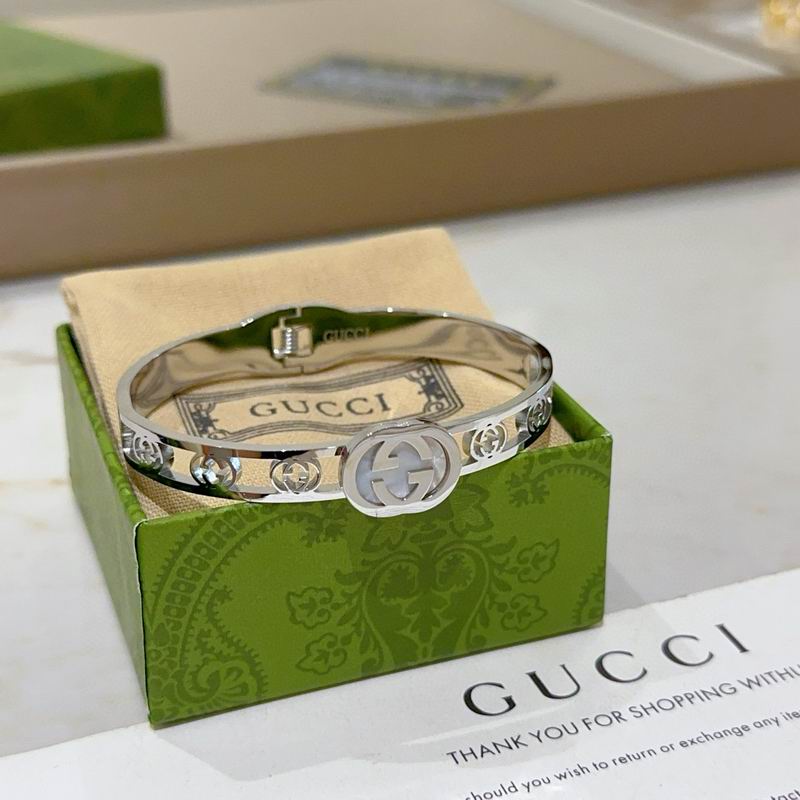 Gucci Bracelet 07yxh52 (1)