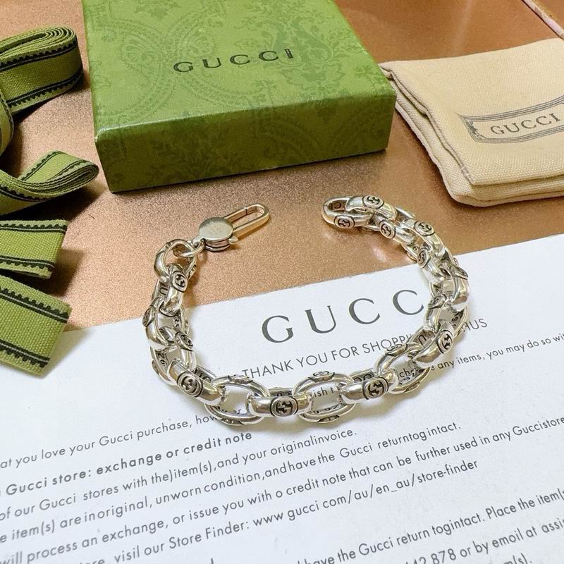 Gucci Bracelet 08yxh17 (7)