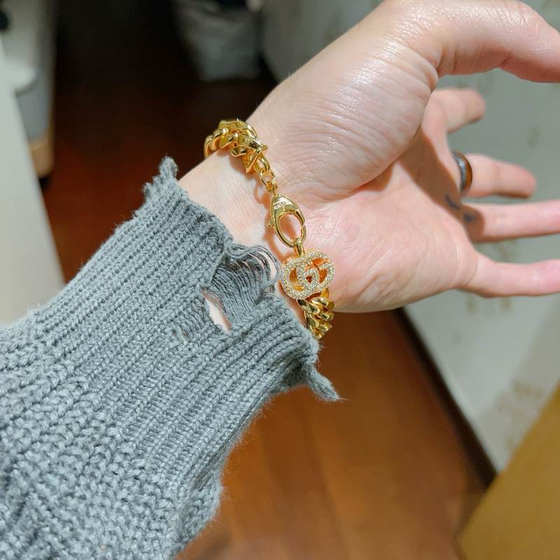 Gucci Bracelet 08yxh35 (5)