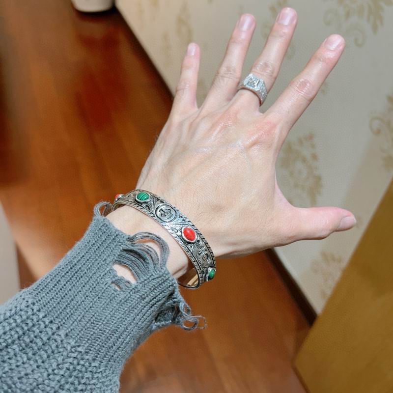 Gucci Bracelet 09yxh04 (4)