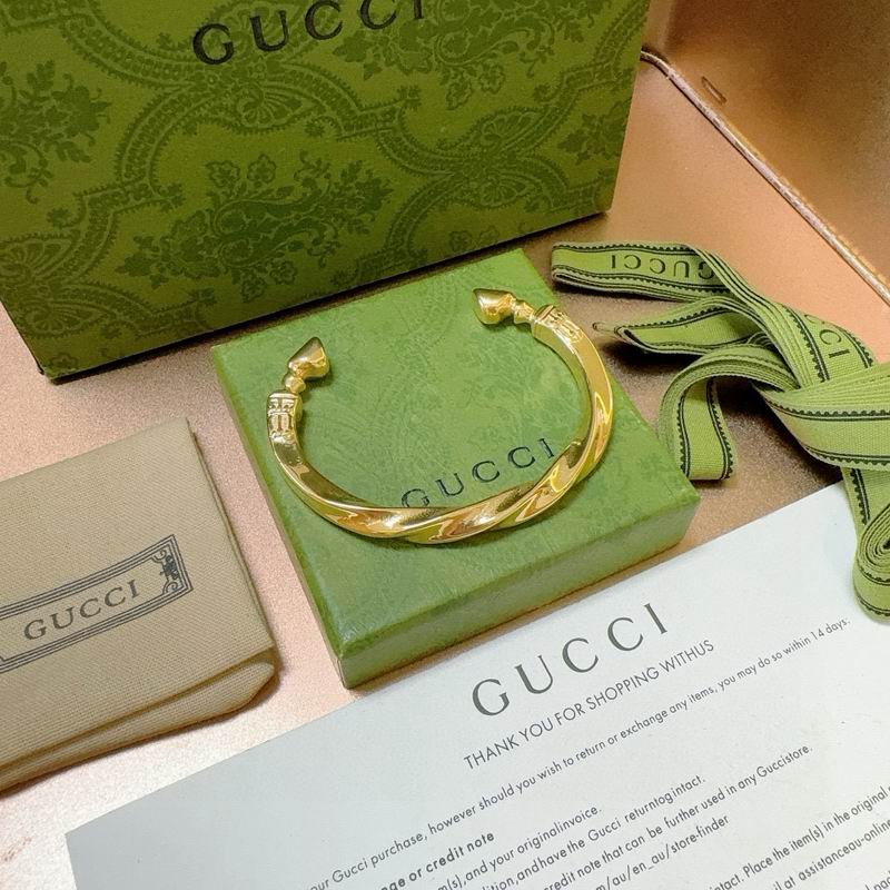 Gucci Bracelet 09yxh07 (3)