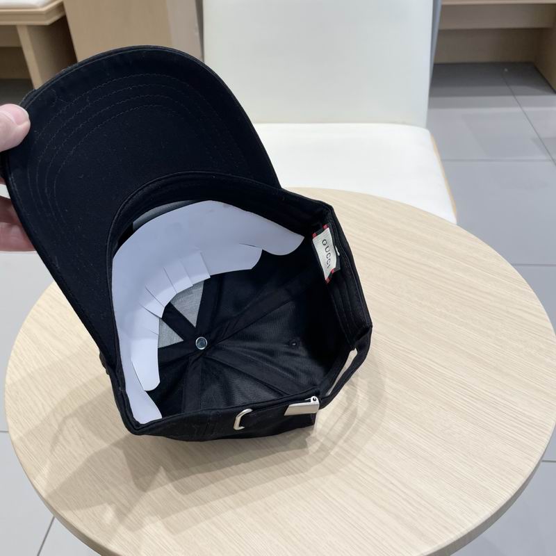 Gucci Cap (700)