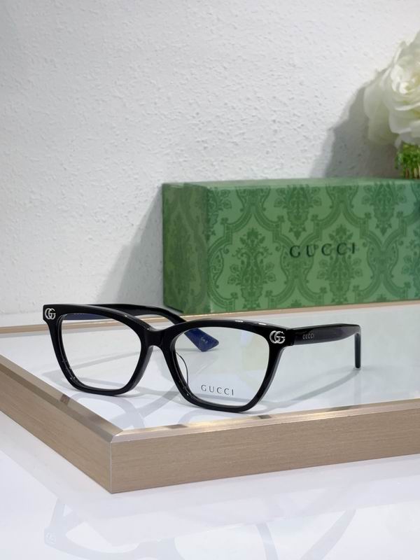 Gucci G2111S 56 15-140 c07