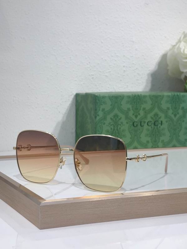 Gucci GG0879 61 18-140 c01