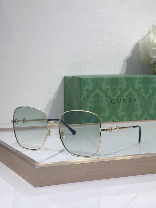 Gucci GG0879 61 18-140 c03