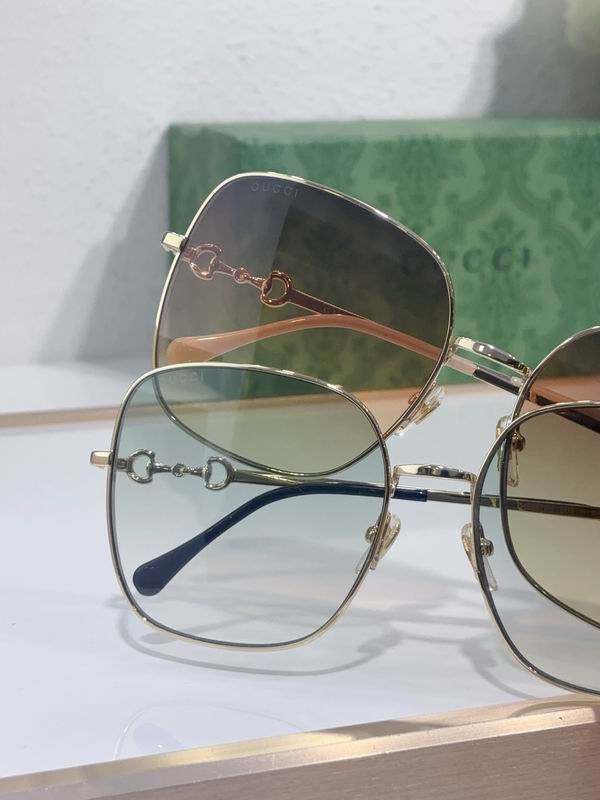 Gucci GG0879 61 18-140 c06