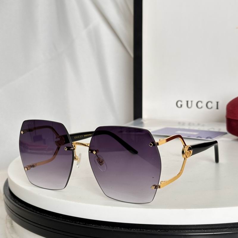 Gucci GG1562S 63 18-145 e01