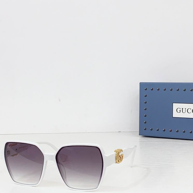 Gucci GG1646 61 15-140 b02