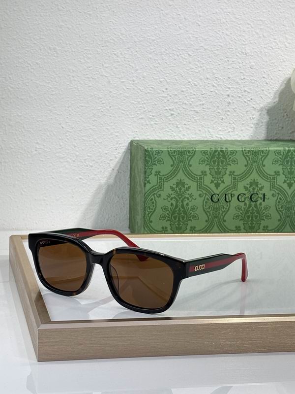 Gucci GG1872SK 56 18-145 c03