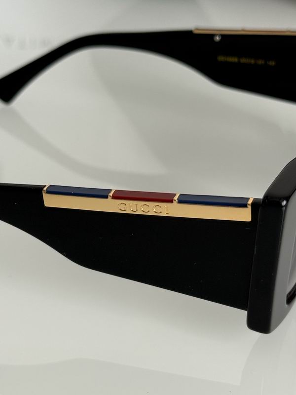 Gucci GG1888S 50 18-140 b08