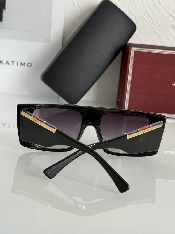 Gucci GG1888S 50 18-140 b09