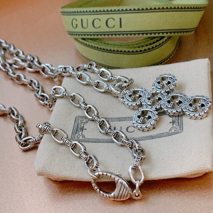 Gucci Necklace 08yxh49 (3)