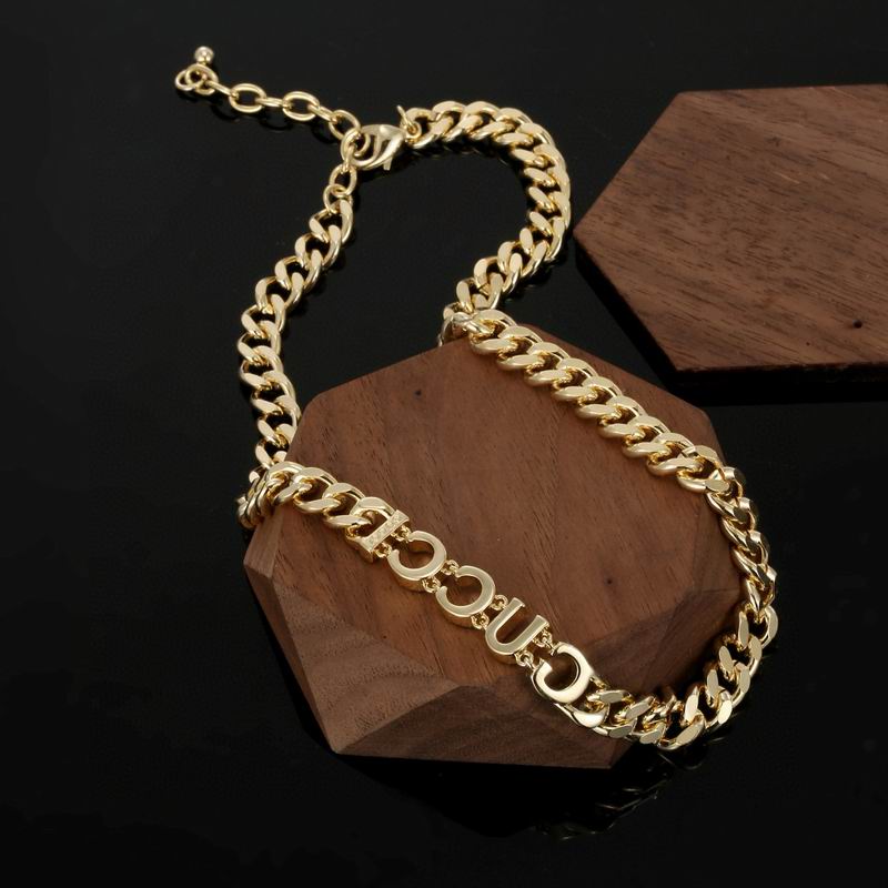 Gucci Necklace 08yxh53 (3)