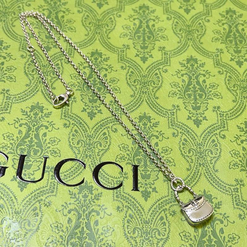Gucci Necklace 08yxh83 (3)
