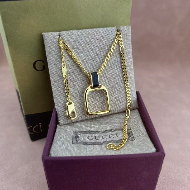 Gucci Necklace 08yxh97 (2)