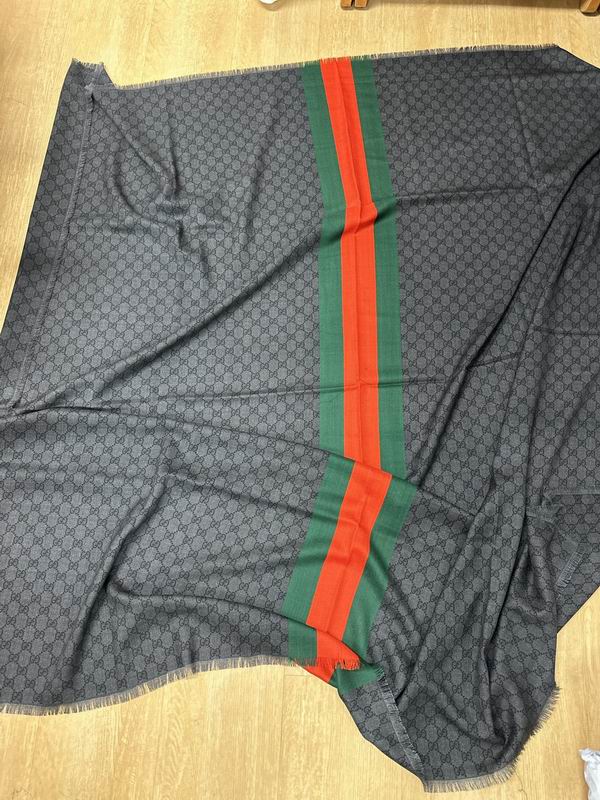 Gucci Scarf 135X135cm E09 (4)