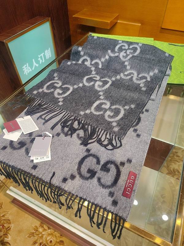 Gucci Scarf 45X200cm 100%羊绒 E27 (47)
