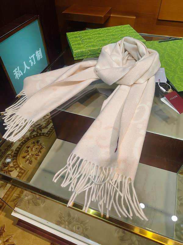 Gucci Scarf 45X200cm 100%羊绒 E27 (57)