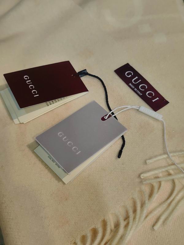 Gucci Scarf 45X200cm 100%羊绒 E27 (60)