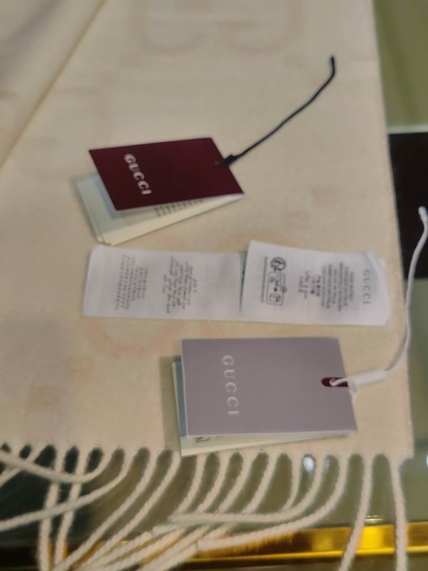 Gucci Scarf 45X200cm 100%羊绒 E27 (61)