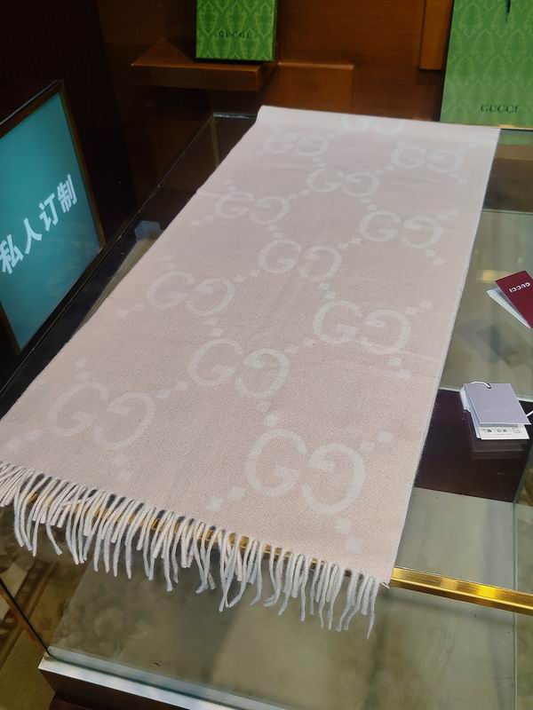 Gucci Scarf 45X200cm 100%羊绒 E27 (63)