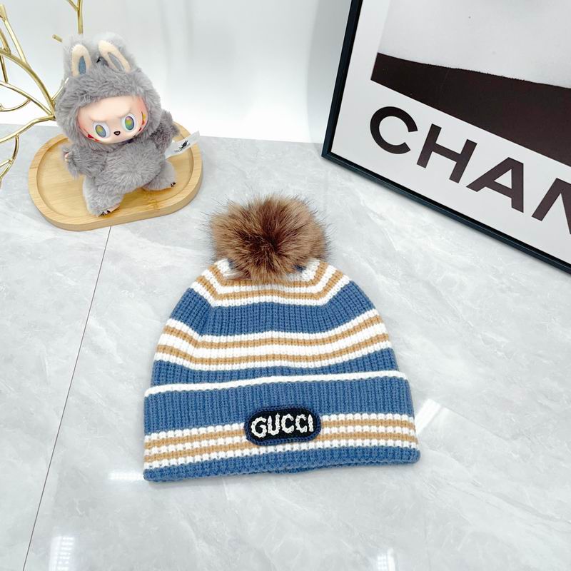 Gucci Scarf Hat Gloves dx (259)