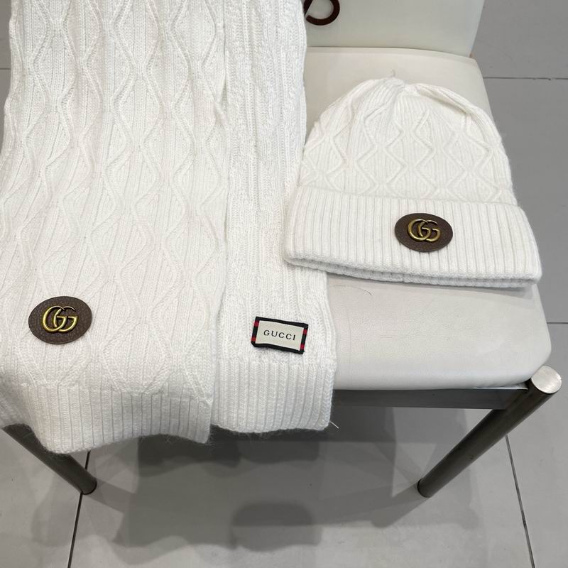 Gucci Scarf hat (574)