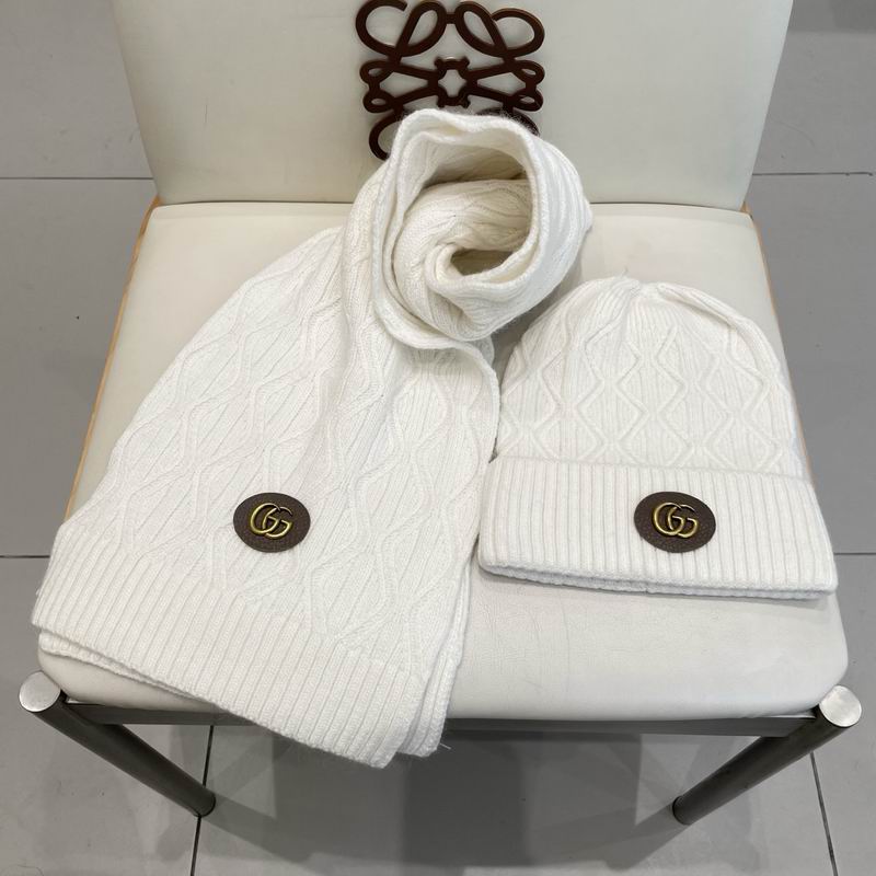Gucci Scarf hat (579)