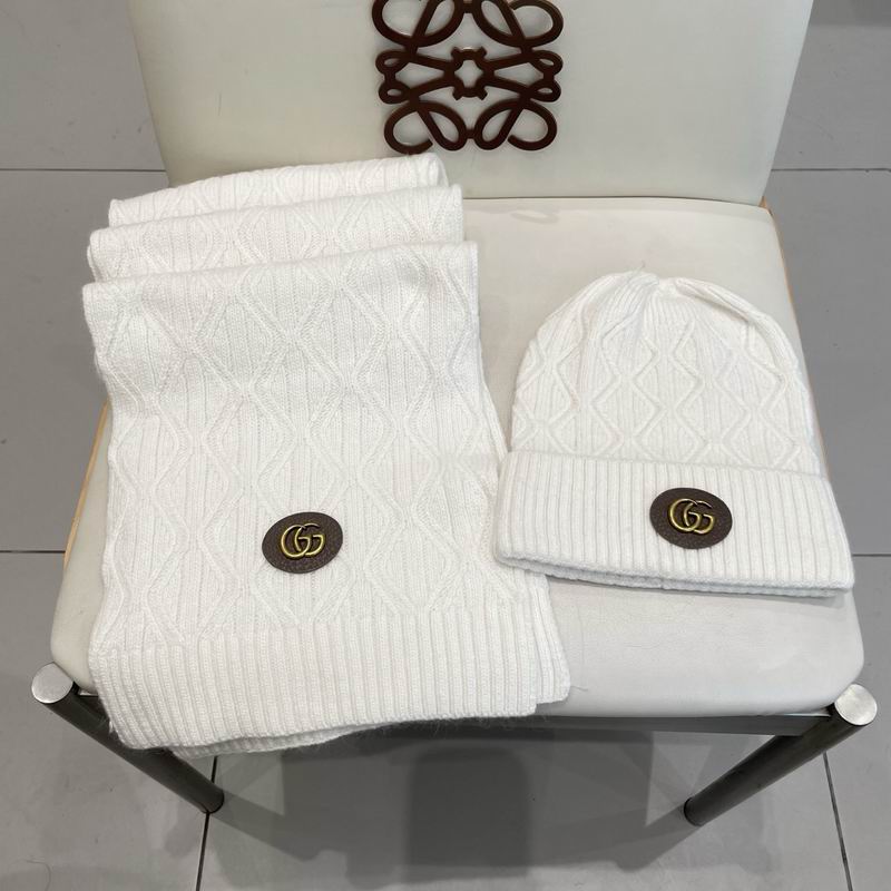 Gucci Scarf hat (580)