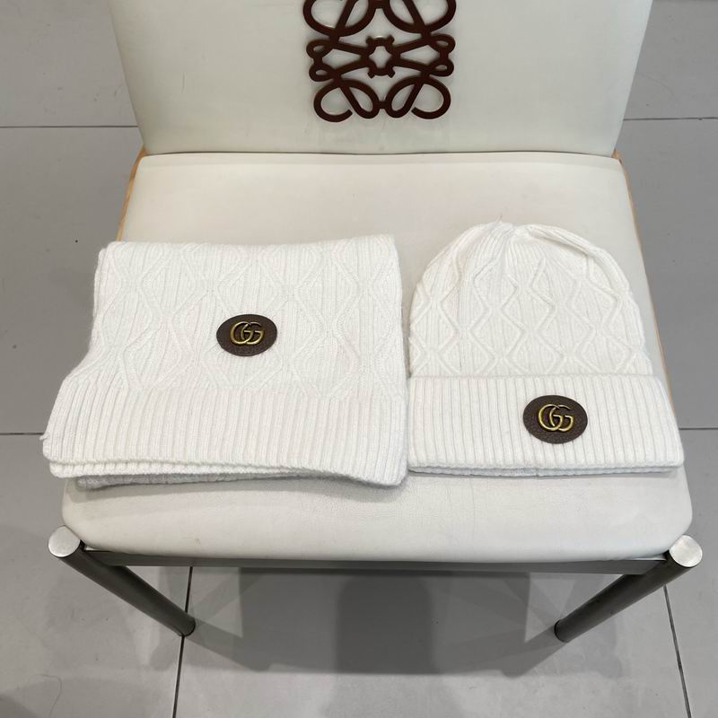 Gucci Scarf hat (582)