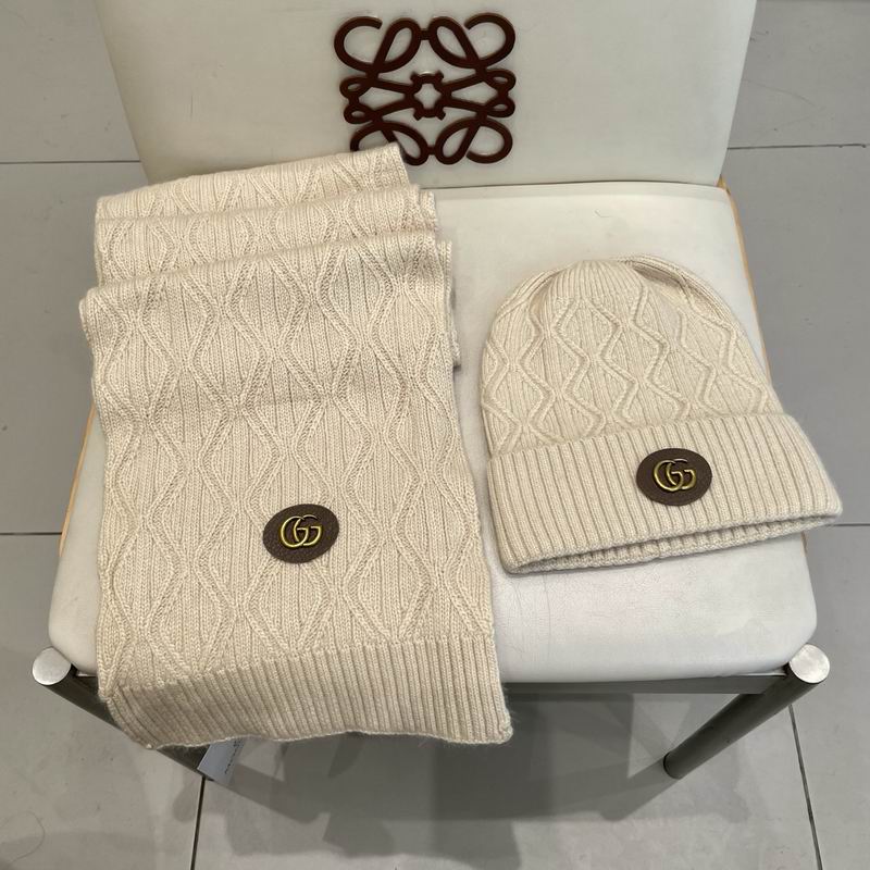 Gucci Scarf hat (608)