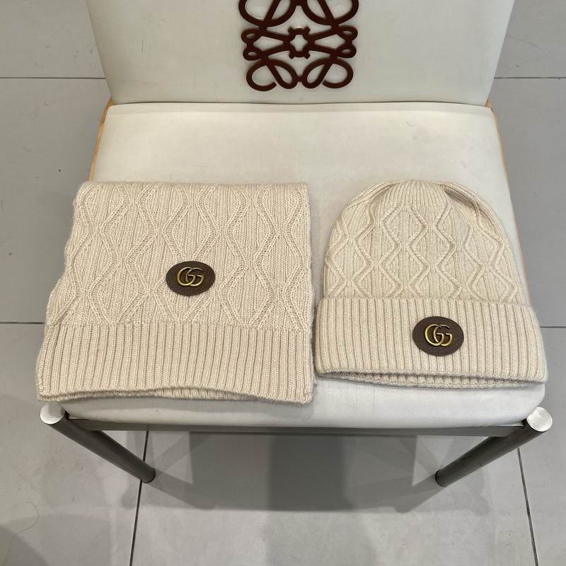 Gucci Scarf hat (609)
