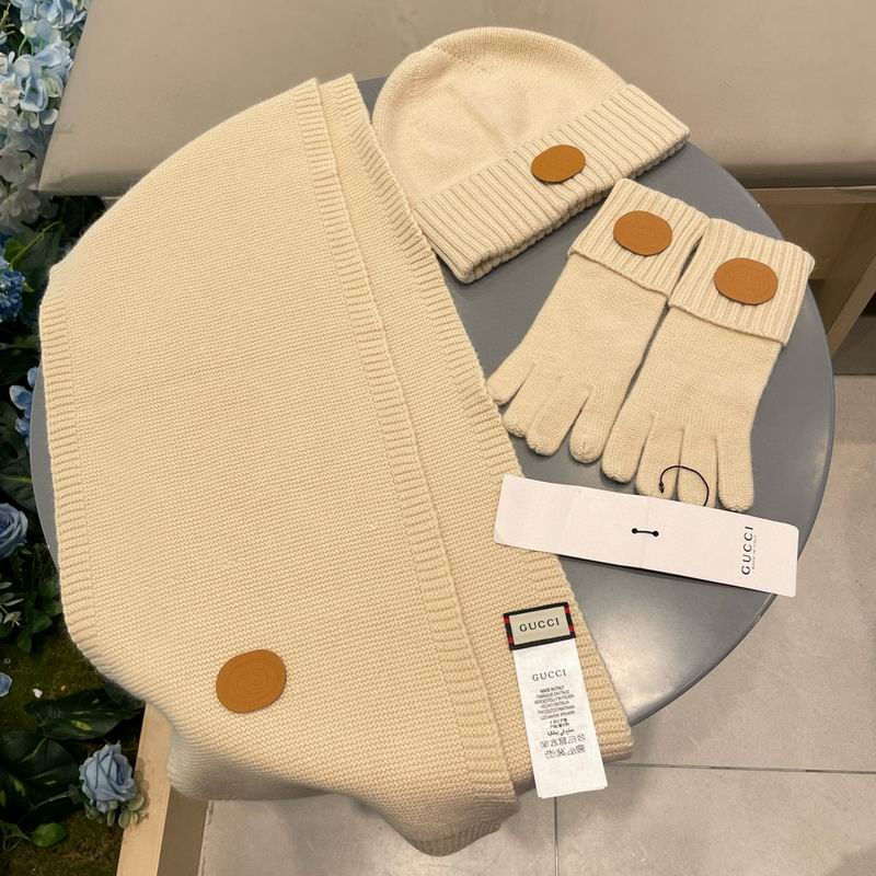 Gucci Scarf hat Gloves (409)